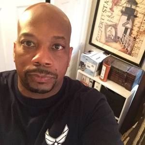 Meet your Posher, Erwin